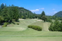 栃木ヶ丘ゴルフ倶楽部の画像イン17番ホール/右サイドが池越えの長いショート